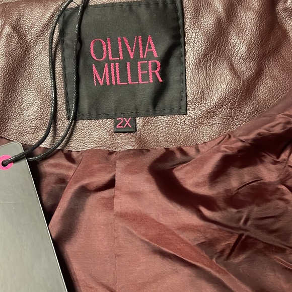 Gorgeous Faux Leather jacket - Picture 4 of 7